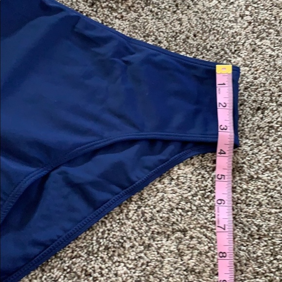 Bikini Bottom - Picture 6 of 7